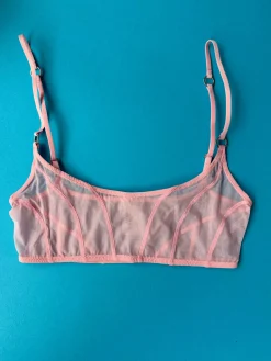 Anoeses: Renne Mesh Bra - Pink