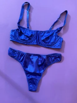 Araks: Gita Silk Underwire Bra - Tanzanite