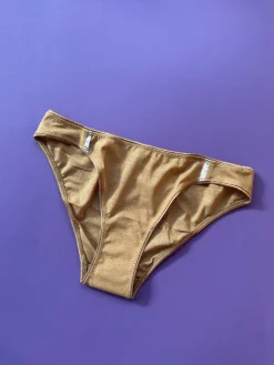 Araks: Harriet Panty - Brulee