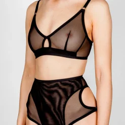 Bully Boy: Brick Keyhole Wireless Bra - Black