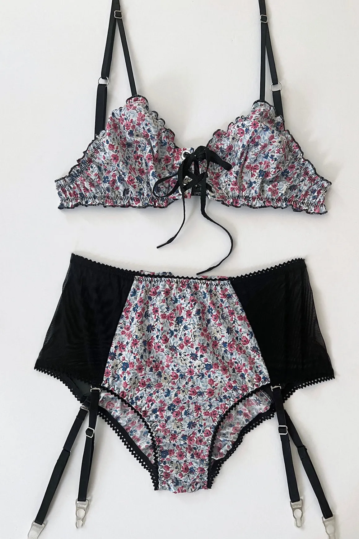 Clare Bare: Cardamine Bralette - Ditsy Floral