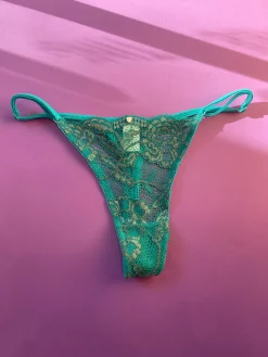 Clo: Fortuna Lace Adjustable String Thong - Tropical Green
