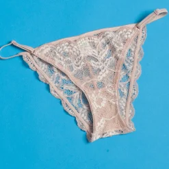 Clo: Fortuna Lace String Bikini - Rosa Cuarzo