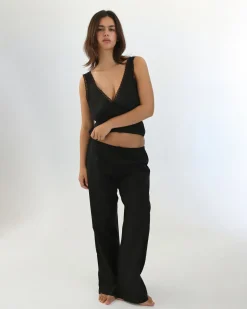 Cou Cou Intimates: The Iris Tank - Black