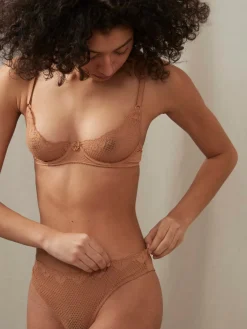 Duet by Timpa: Lace Thong with Keyhole Back - Caramel