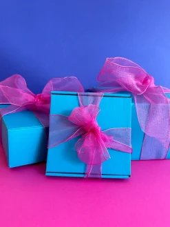 Gift Wrapping: Put a Bow On It!