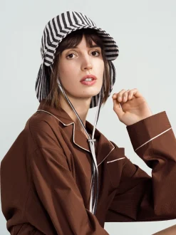 Hansel from Basel: Tulip Bucket Hat - Black Stripe