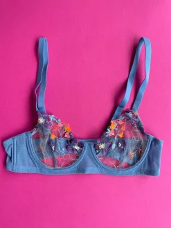 Huit: La Vie Est Belle Underwire Bra - Multi