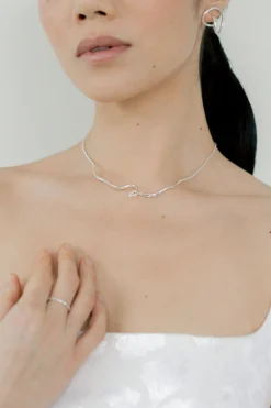 Kara Yoo: Maeva Necklace - Silver