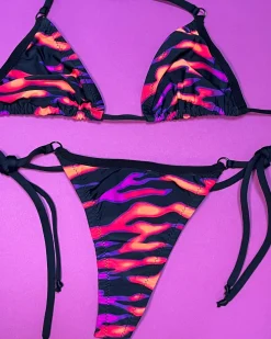 Kayleigh Peddie: Trinnie Triangle Bikini Top - XS, S