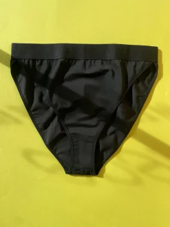 La Fille d'O: Way I Walk Bikini Bottom - Black