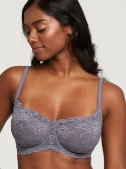 Montelle: Flirt Demi Lace Bra - 32F, Last One!