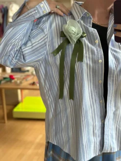 Room Shop: Simone Rose Pin - Ivory