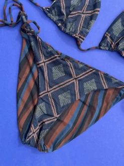 Siyu: Sound Reversible Tie Side Bikini Bottom - XXL, Last One!