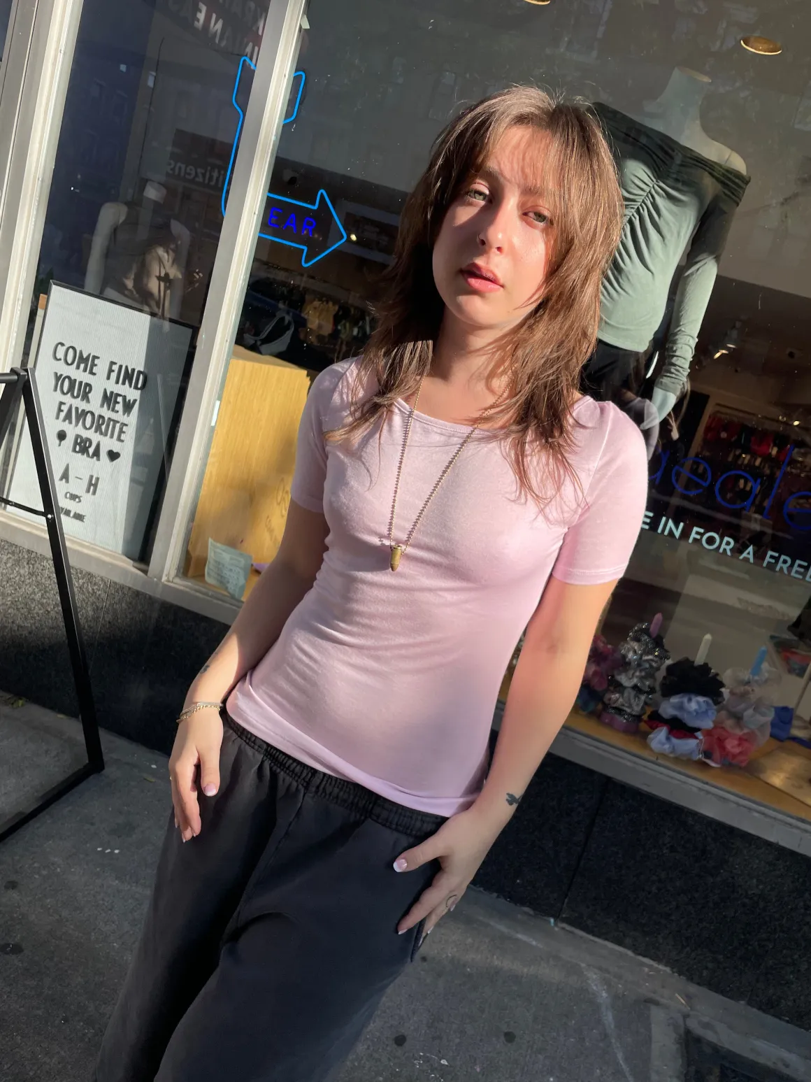 Woodrose Deli: Fifi Keyhole Top - M, Last One!